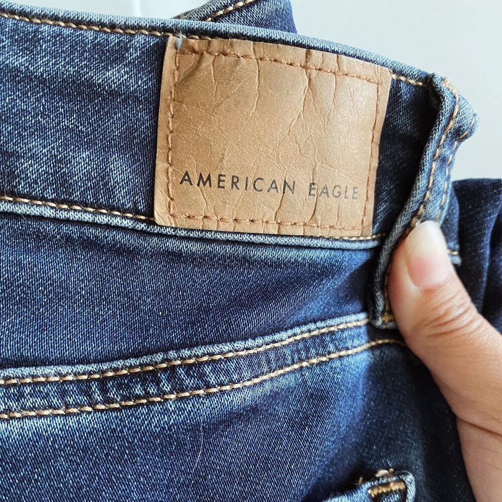 Brand New AE Next Level Ripped High-Waisted Jeans (Discontinued Variation)